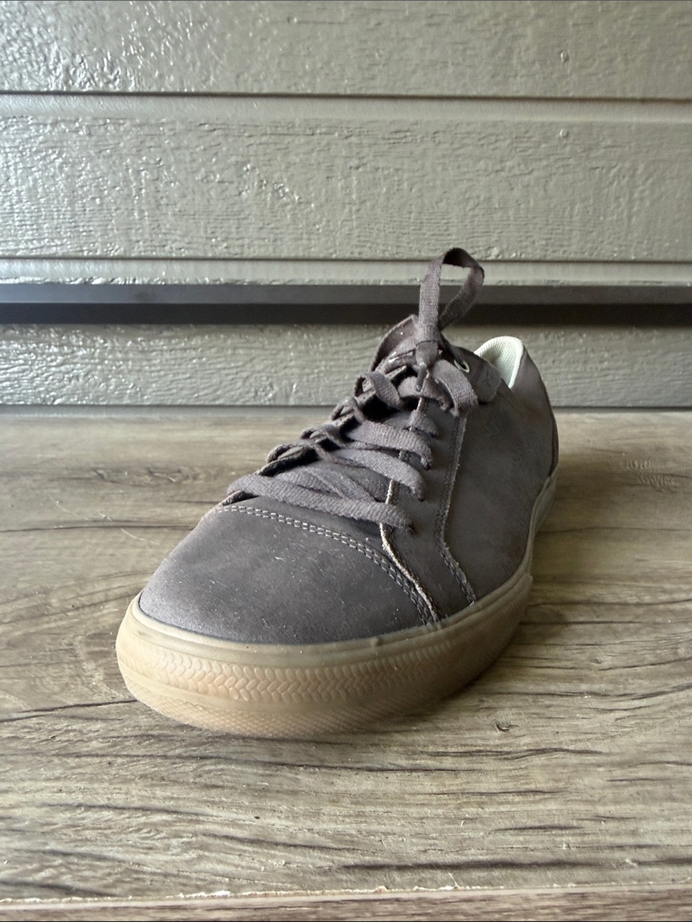 Teva Men's Taupe Lace-Up Sneakers with Gum Sole size 13